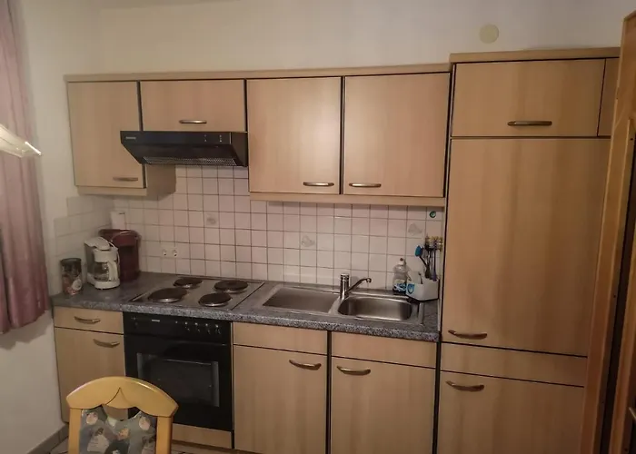 Schultes Evelyn * Jerzens